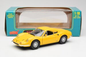 Ferrari Dino 246 GT Giallo Anson 1:18 30301W Pressofusione — immagine 8 di 8