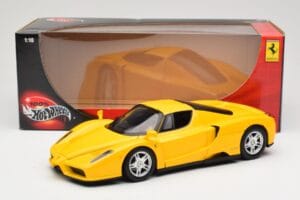 Ferrari Enzo Giallo Hot Wheels 1:18 C1550 Pressofusione — immagine 8 di 8