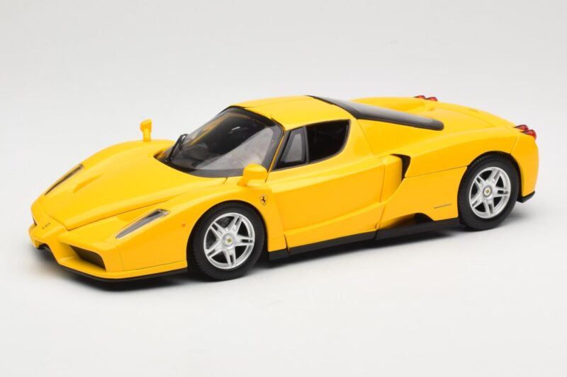 Ferrari Enzo Giallo Hot Wheels 1:18 C1550 Pressofusione