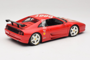 Ferrari F355 Berlinetta Rosso con ruote bianche UT Models 1:18 180074020-P2 Pressofusione — immagine 3 di 8