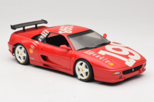 Ferrari F355 Berlinetta Rosso con ruote bianche UT Models 1:18 180074020-P2 Pressofusione — immagine 6 di 8