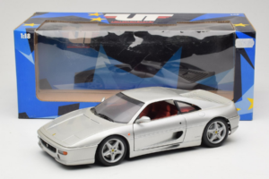 Ferrari F355 Berlinetta Argento UT Models 1:18 180074020-S1 Pressofusione — immagine 8 di 8