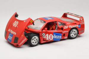 Ferrari F40 #40 J-P. Jabouille / O. Grouillard Art Sports 1987 Bburago 1:18 3332-A1 Pressofusione — immagine 2 di 8