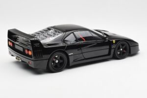 Ferrari F40 Nero Kyosho 1:18 08416BK Pressofusione — immagine 4 di 10