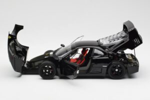 Ferrari F40 Nero Kyosho 1:18 08416BK Pressofusione — immagine 5 di 10