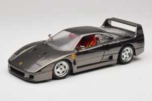 Ferrari F40 Chrome Black Bburago 1:18 3401-B1 Pressofusione