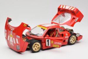 Ferrari F40 Evoluzione Bburago 1:18 3042 Pressofusione — immagine 2 di 8