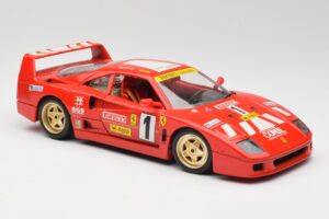 Ferrari F40 Evoluzione Bburago 1:18 3042 Pressofusione — immagine 6 di 8