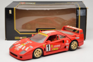 Ferrari F40 Evoluzione #1 Pirelli Rosso 1992 Bburago 1:18 3042-P1 Pressofusione — immagine 8 di 8