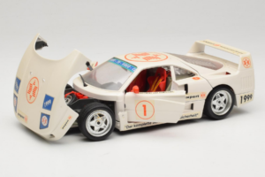 Ferrari F40 #1 Expert Bianco 1987 Bburago 1:18 3332-W2 Pressofusione — immagine 2 di 8