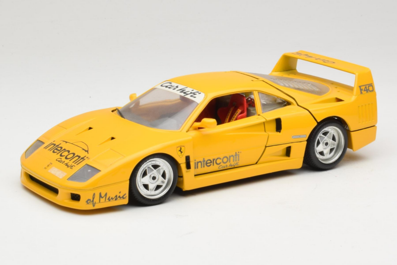 Ferrari F40 Interconti Car HiFi Giallo Bburago 1:18 3032-I1 Pressofusione