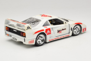 Ferrari F40 Kart-o-Mania Bianco Bburago 1:18 3332-W3 Pressofusione — immagine 3 di 8
