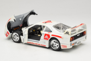 Ferrari F40 Kart-o-Mania Bianco Bburago 1:18 3332-W3 Pressofusione — immagine 5 di 8