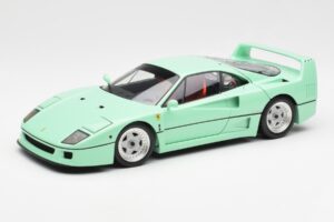 Ferrari F40 Verde Menta Kyosho 1:18 08416MG Pressofusione
