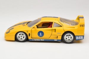 Ferrari F40 #1 Giallo Bauer Edizione Limitata 100 pezzi Bburago 1:18 BSR001 Pressofusione — immagine 4 di 8
