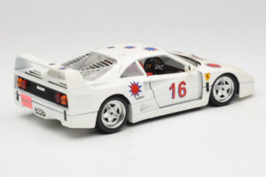 Ferrari F40 #16 Borsenmodells Bianco Limited Edition 333 pcs 1987 Bburago 1:18 3332-W1 Pressofusione — immagine 3 di 8