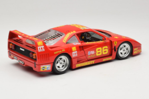 Ferrari F40 LM #86 Ch. Pozzi IMSA 24 Hours of Le Mans 1985 Rosso Bburago 1:18 3332-P6 Pressofusione — immagine 3 di 8