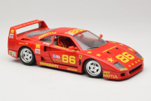 Ferrari F40 LM #86 Ch. Pozzi IMSA 24 Hours of Le Mans 1985 Rosso Bburago 1:18 3332-P6 Pressofusione — immagine 6 di 8