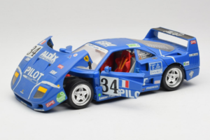 Ferrari F40 #34 M. Ferte / Thavenin / Palau Pilot Blu 1987 Bburago 1:18 3032-B1 Pressofusione — immagine 2 di 8