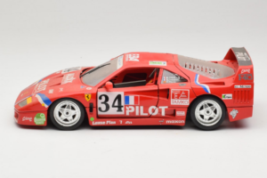 Ferrari F40 LM Pilot #34 Ferte / Thavenin / Palau 24 Hours of Le Mans 1995 Rosso Bburago 1:18 3032-P3 Pressofusione — immagine 4 di 8