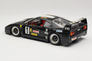 Ferrari F40 Pirelli Agip #1 Nero Bburago 1:18 3332-B1 Pressofusione — immagine 7 di 8
