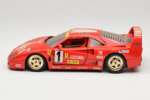 Ferrari F40 Evoluzione #1 Pirelli Agip Rosso con Ruote Oro 1992 Bburago 1:18 3042-P2 Pressofusione — immagine 4 di 8