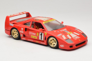 Ferrari F40 Evoluzione #1 Pirelli Agip Rosso con Ruote Oro 1992 Bburago 1:18 3042-P2 Pressofusione — immagine 6 di 8