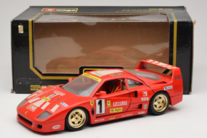 Ferrari F40 Evoluzione #1 Pirelli Agip Rosso con Ruote Oro 1992 Bburago 1:18 3042-P2 Pressofusione — immagine 8 di 8