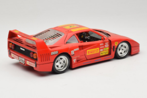 Ferrari F40 Pirelli BBS Rosso Bburago 1:18 3032-P4 Pressofusione — immagine 3 di 8