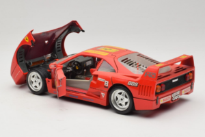 Ferrari F40 Pirelli BBS Rosso Bburago 1:18 3032-P4 Pressofusione — immagine 5 di 8