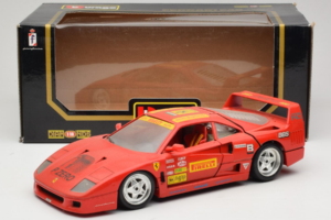 Ferrari F40 Pirelli BBS Rosso Bburago 1:18 3032-P4 Pressofusione — immagine 8 di 8