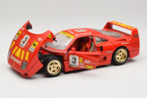 Ferrari F40 #3 Pirelli Rosso 1987 Bburago 1:18 3332-P4 Pressofusione — immagine 2 di 8
