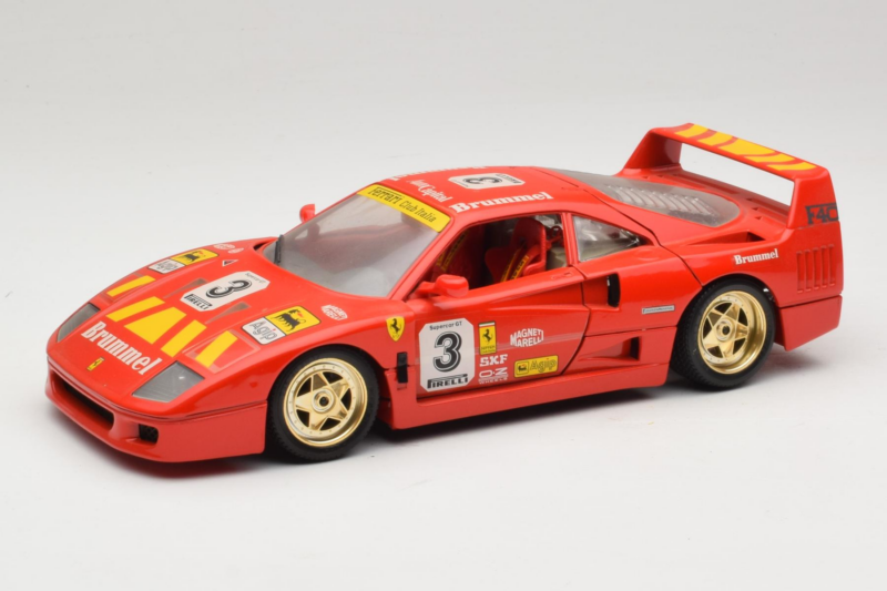 Ferrari F40 #3 Pirelli Rosso 1987 Bburago 1:18 3332-P4 Pressofusione
