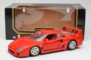 Ferrari F40 Rosso Bburago 1:18 3032 Pressofusione — immagine 8 di 8