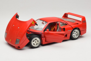 Ferrari F40 Rosso Diamond Edition Bburago 1:18 3022-P1 Pressofusione — immagine 2 di 8