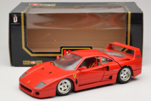 Ferrari F40 Rosso Diamond Edition Bburago 1:18 3022-P1 Pressofusione — immagine 8 di 8