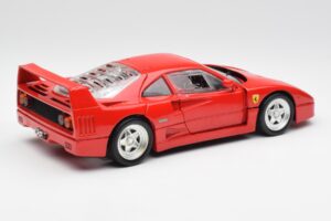 Ferrari F40 Rosso Hot Wheels 1:18 23911 Pressofusione — immagine 3 di 8
