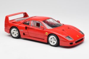 Ferrari F40 Rosso Hot Wheels 1:18 23911 Pressofusione — immagine 6 di 8