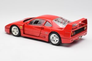 Ferrari F40 Rosso Hot Wheels 1:18 23911 Pressofusione — immagine 7 di 8