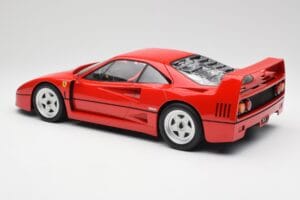 Ferrari F40 Rosso Corsa Norev 1:12 127900 Pressofusione — immagine 5 di 6