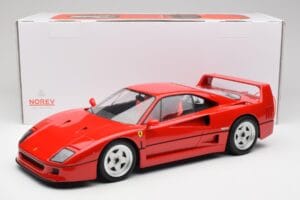 Ferrari F40 Rosso Corsa Norev 1:12 127900 Pressofusione — immagine 6 di 6