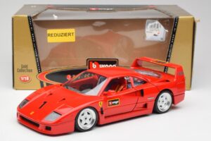 Ferrari F40 Rosso Corsa Bburago 1:18 3332 Pressofusione — immagine 8 di 8
