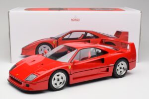 Ferrari F40 Rosso Corsa Norev 1:12 127902 Pressofusione — immagine 6 di 6