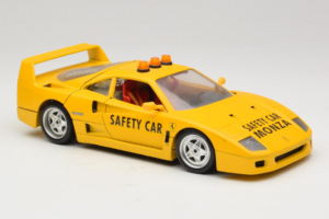 Ferrari F40 Safety Car Giallo Bburago 1:18 3032-Y2 Pressofusione — immagine 6 di 8