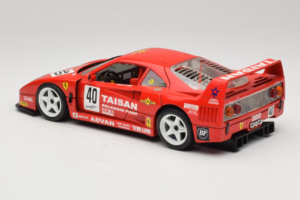 Ferrari F40 #40 T. Ohta / A. Reid Taisan Rosso 1987 Bburago 1:18 3022-T1 Pressofusione — immagine 7 di 8