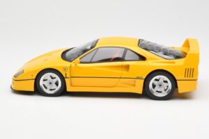Ferrari F40 Giallo GT Spirit 1:18 GT839 Resina — immagine 3 di 6