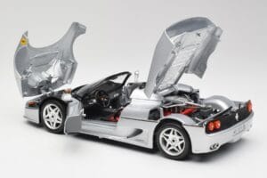Ferrari F50 Cabriolet Argento Bburago 1:18 3372 Pressofusione — immagine 5 di 8