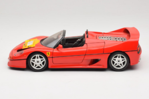 Ferrari F50 Cabriolet 50 Jahre Ferrari 24 Jahre Bburago FMC Rosso Bburago 1:18 3352-P1 Pressofusione — immagine 4 di 8