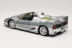 Ferrari F50 Cabriolet Chrome Silver Edizione Limitata Hot Wheels 1:18 25741 Pressofusione — immagine 7 di 8