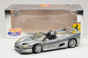 Ferrari F50 Cabriolet Chrome Silver Edizione Limitata Hot Wheels 1:18 25741 Pressofusione — immagine 8 di 8